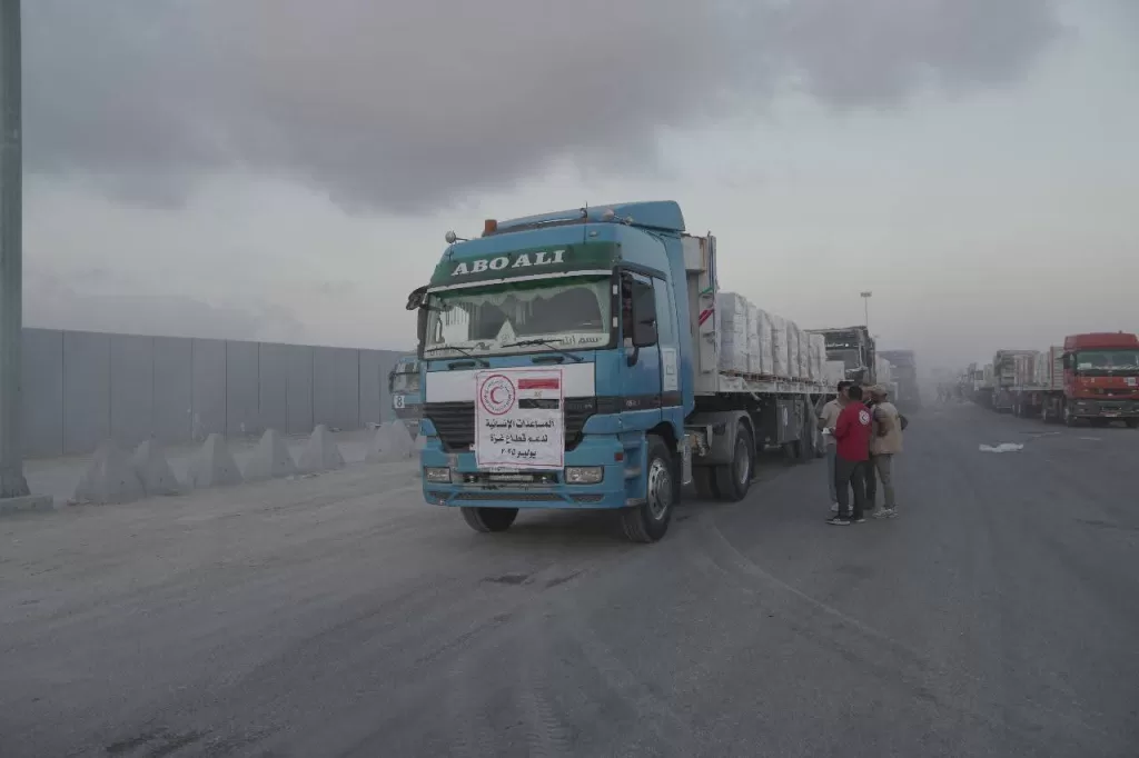 لليوم الثالث على التوالي.. محافظ شمال سيناء يتابع إدخال شاحنات المساعدات إلى قطاع غزة 5 - جريدة الجمهورية IMG 20250729 WA0079 - جريدة الجمهورية