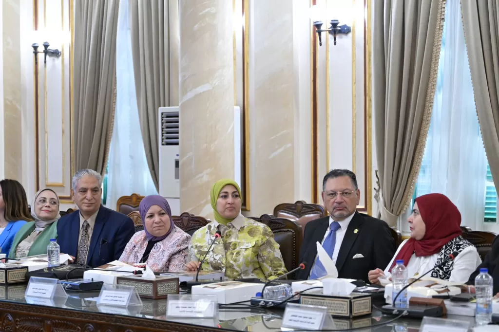 حصاد العام الجامعي 2024/2025: مجلس جامعة القاهرة يستعرض الإنجازات ويقر الخطة الاستراتيجية الجديدة 11 - جريدة الجمهورية IMG 20250731 WA0054 - جريدة الجمهورية