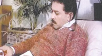 «الوثائقية» تحيى ذكراه الـ ٣٠ .. بفيلم يحمل اسمه عاطف الطيب .. «غاب وأعماله حاضرة»