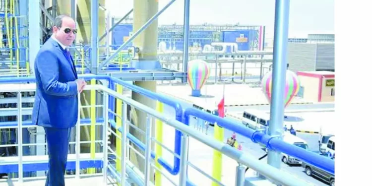 البتروكيماويات .. مصر تقتحم صناعة العصر