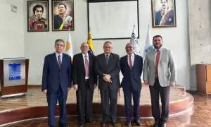 مدير مكتبة الإسكندرية..  يمثل مصر في معرض فنزويلا الدولي للكتاب