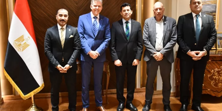 على هامش زيارة رئيس الاتحاد الدولي.. مصر تؤكد جدارتها  لاستضافة بطولات الخماسي العالمية