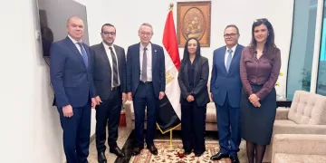 في لقاء بالعلمين.. وزيرة التضامن تُشيد بدور جمعية رجال أعمال الإسكندرية المجتمعي