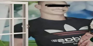 خلافات الآباء يدفع ثمنها الأبناء.. شاب ينهي حياة أطفاله الثلاثة طعنًا بالسكين بعد هجر زوجته للمنزل