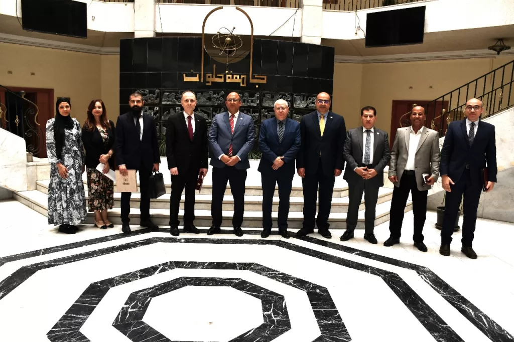 رئيس جامعة حلوان والسفير البلغاري يبحثان التعاون الأكاديمي والتبادل الثقافي 5 - جريدة الجمهورية WhatsApp Image 2025 07 04 at 12.36.56 PM 1 - جريدة الجمهورية