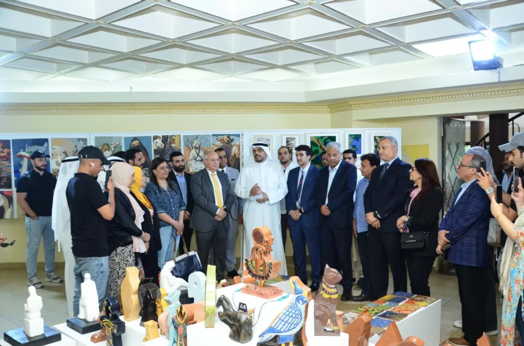 إبداعات عربية.. جامعة حلوان تختتم معرض الطلاب الوافدين بأعمال متميزة 3 - جريدة الجمهورية WhatsApp Image 2025 07 06 at 6.10.36 PM - جريدة الجمهورية