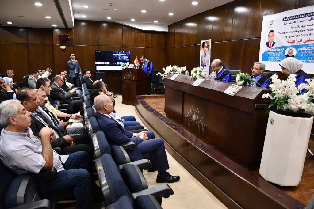 على هامش مناقشة رسالة دكتوراه.. قيادات حكومية وبرلمانية تزور مجمع الفنون والثقافة بجامعة حلوان 11 - جريدة الجمهورية WhatsApp Image 2025 07 06 at 6.11.45 PM 4 - جريدة الجمهورية