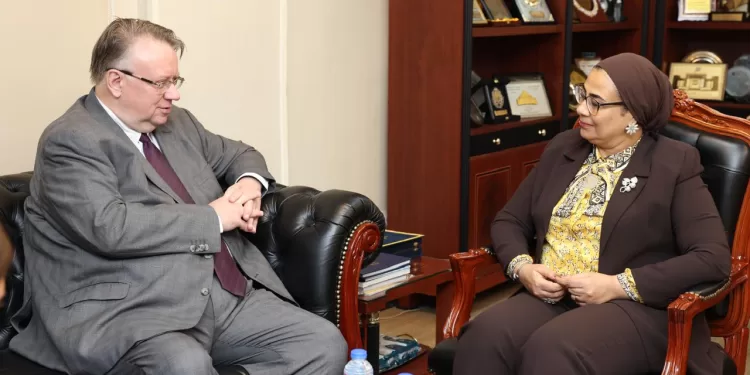 رئيسة «القومى للمرأة» تستعرض جهود وأنشطة المجلس لخدمة السيدات مع وفد منظمة العمل الدولية