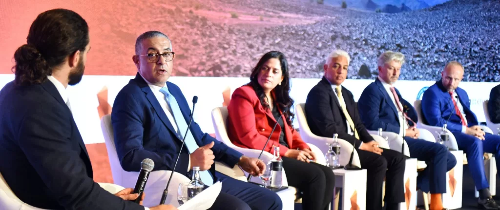 رئيس هيئة الاستثمار.. التوسع في التصنيع واللوجستيات لتعزيز قطاع التعدين 6 - جريدة الجمهورية WhatsApp Image 2025 07 16 at 13.26.54 b13ae5ba - جريدة الجمهورية