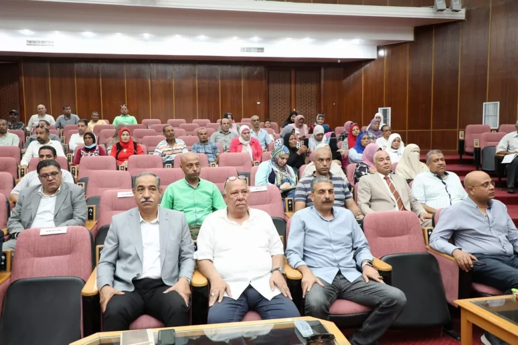 الغردقة 2030.. رؤية مستقبلية للتنمية الشاملة تُناقش بالبحر الأحمر 3 - جريدة الجمهورية WhatsApp Image 2025 07 20 at 18.24.31 6841b922 - جريدة الجمهورية