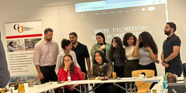 فريق «هوية مصر» بالجامعة الألمانية ينهي تحضيرات معرض المتحف المصري الكبير في برلين 1 - جريدة الجمهورية رئيس الجامعة الألمانية: رسالتنا بناء جسور التعاون في التعليم والصناعة والبحث العلمي بين مصر وألمانيا