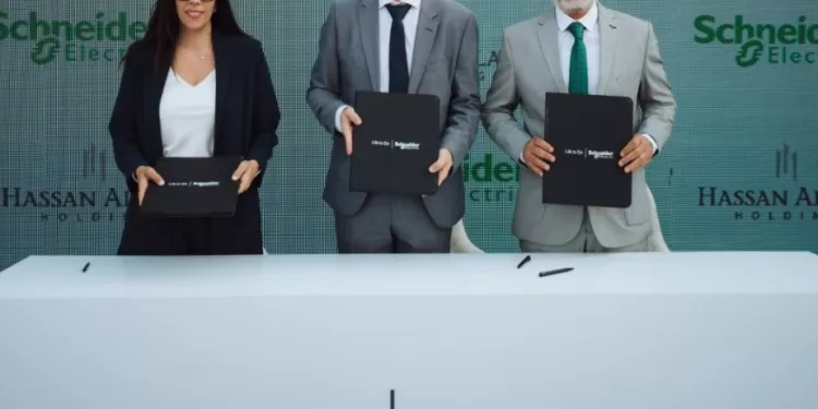 من أجل مصر الخضراء.. شنايدر إلكتريك وحسن علام تتعاونان في مشروع رائد بقرية النورس ببورسعيد 1 - جريدة الجمهورية من أجل مصر الخضراء.. شنايدر إلكتريك وحسن علام تتعاونان في مشروع رائد بقرية النورس ببورسعيد