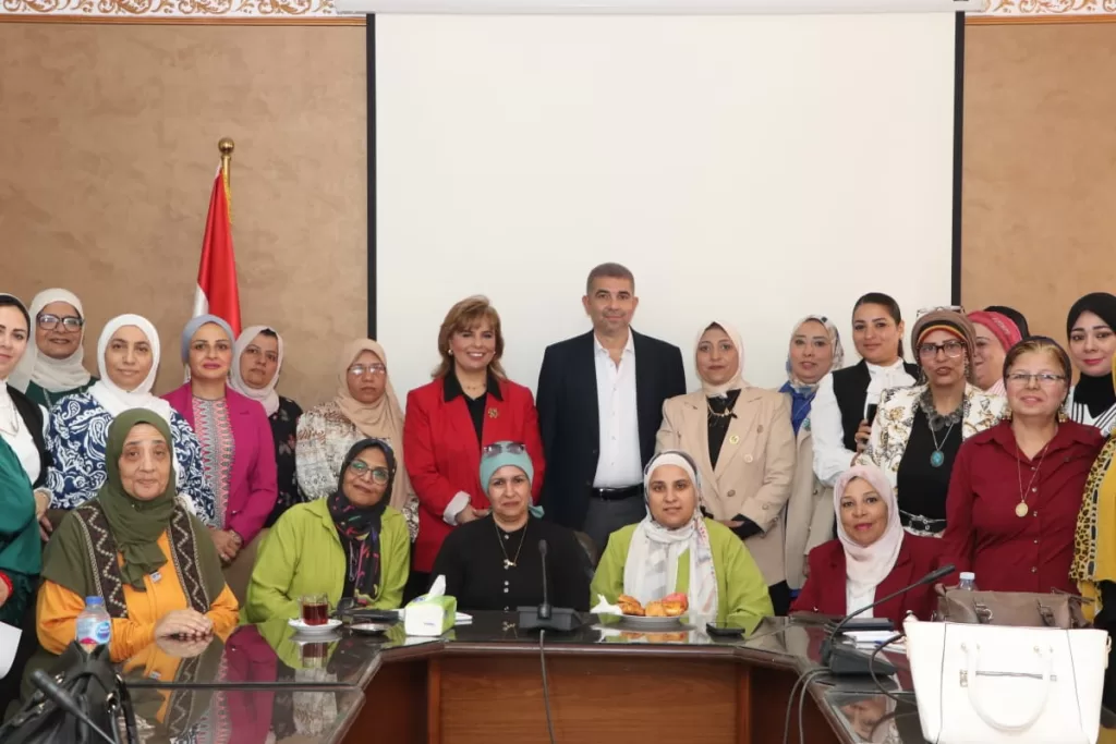 «سكرتارية المرأة العاملة» تستعرض مزايا قانون العمل الجديد 3 - جريدة الجمهورية WhatsApp Image 2025 07 22 at 5.11.25 PM - جريدة الجمهورية