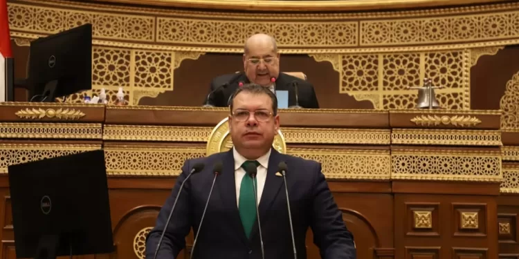 محمد صبري: الرئيس السيسي يقود تحركًا وطنيًا لحماية القضية الفلسطينية