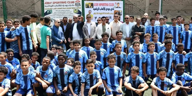 في مستهل جولته التفقدية.. وزير الشباب يفتتح حمام السباحة نصف الأوليمبي بالجيزة