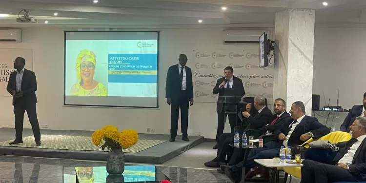 وزير الخارجية ووفد رجال الأعمال يزورون السنغال.. وتوقيع مذكرة تعاون بين «مستقبل مصر» ووزارة الزراعة السنغالية