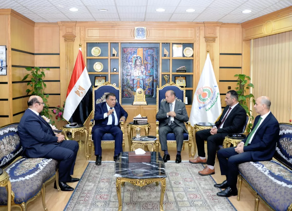 انعقاد مجلس جامعة المنصورة بحضور محافظ الدقهلية 2 - جريدة الجمهورية WhatsApp Image 2025 07 30 at 7.16.39 PM - جريدة الجمهورية