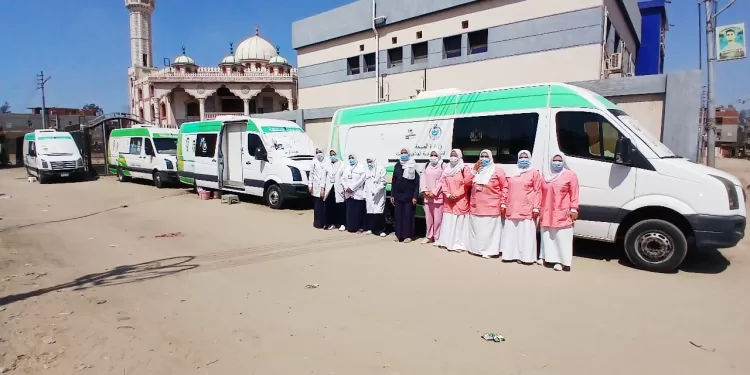 1586 مواطن يستفيدون من قافلة طبية مجانية بالدقهلية