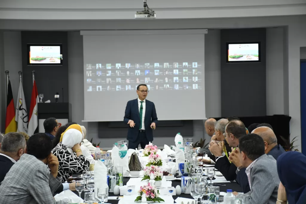 د. أشرف منصور: 23 عامًا ندعم النوابغ المصرية.. ونؤهلهم لسوق العمل بمنح دراسية كاملة للمتفوقين 7 - جريدة الجمهورية WhatsApp Image 2025 07 30 at 8.29.57 PM - جريدة الجمهورية