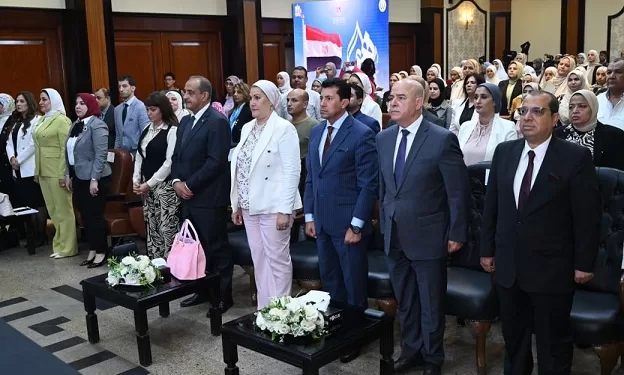 «وزير الشباب يُطلق مبادرة «رائدات مصر» لتمكين الفتيات وتنمية الوعي