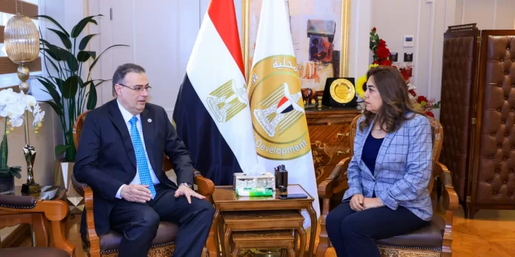 «المحلية» و «البيئة» تناقشان مع «التنظيم والإدارة» تطوير الهياكل الإدارية وتنمية القدرات