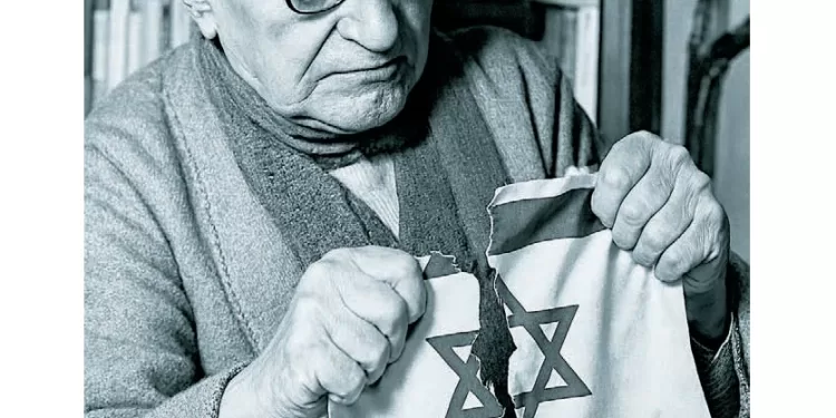 العقاد يكشف سر العلاقة بين الإخوان والصهيونية