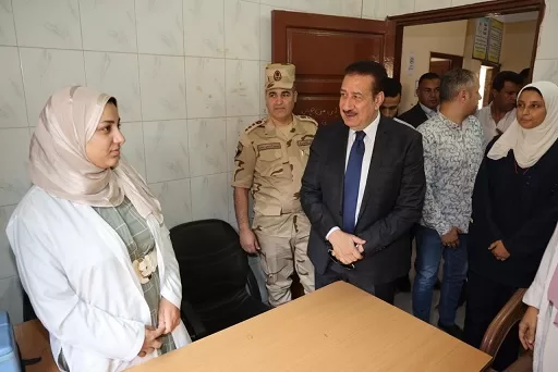 «محافظ المنوفية» يفاجئ مكتب صحة الباجور ويحيل موظفًا للتحقيق بسبب الغياب غير المصرح به 2 - جريدة الجمهورية 2 20 - جريدة الجمهورية