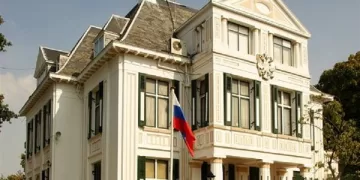 السفارة الروسية بالقاهرة تهنئ الشعب المصري بالذكرى الـ82 للعلاقات الدبلوماسية