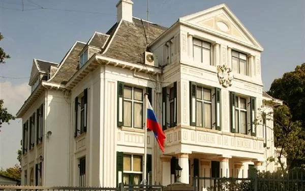 السفارة الروسية بالقاهرة تهنئ الشعب المصري بالذكرى الـ82 للعلاقات الدبلوماسية
