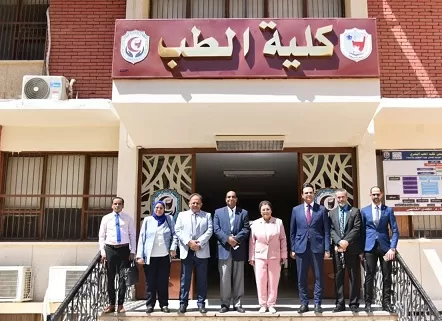 انطلاقًا من سوهاج.. نائبة وزير الصحة تطلق الخطة الاستراتيجية للسكان والتنمية وتستهدف خفض نسب الولادات القيصرية 2 - جريدة الجمهورية 3 46 - جريدة الجمهورية