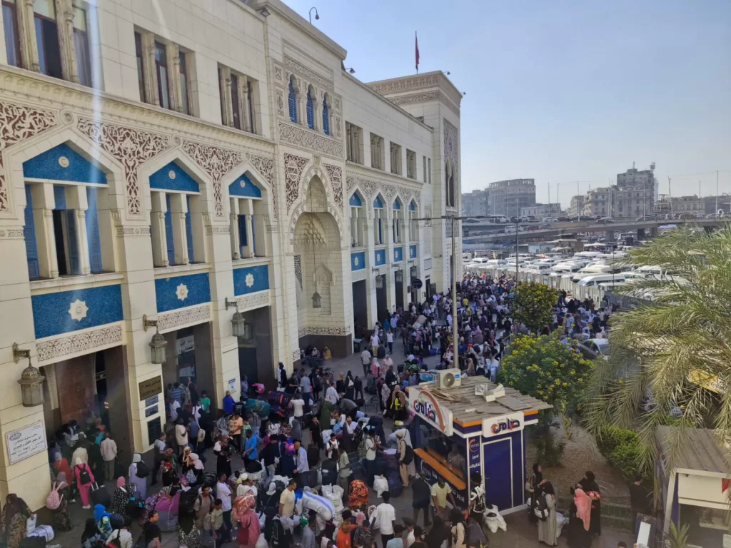 تسيير القطار العاشر لتسهيل العودة الطوعية للأشقاء السودانيين 3 - جريدة الجمهورية 3 60 - جريدة الجمهورية