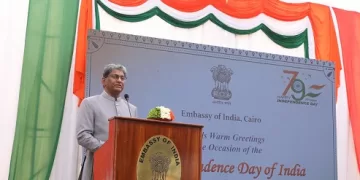 بألوان العلم الثلاثة.. الهند تحتفل بعيدها الوطني «79»