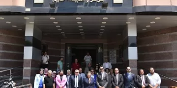 خلال جولتها بسوهاج.. «نائب وزير الصحة» تعلن عن خطة عاجلة لتحسين صحة الأم والطفل