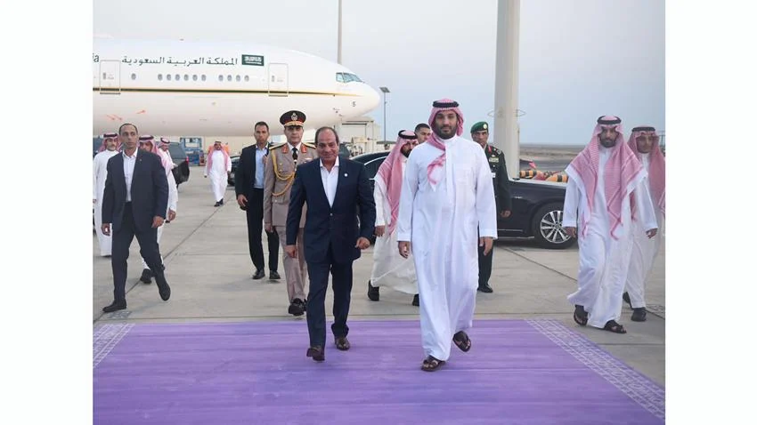 الرئيس عبد الفتاح السيسي يلتقي ولي عهد المملكة العربية السعودية بمدينة نيوم 3 - جريدة الجمهورية 4jpg - جريدة الجمهورية