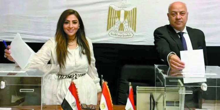 إقبال كبير فى انتخابات «الشيوخ» بالخارج: المصريون أكدوا الانتماء للوطن 1 - جريدة الجمهورية إقبال كبير فى انتخابات «الشيوخ» بالخارج: المصريون أكدوا الانتماء للوطن