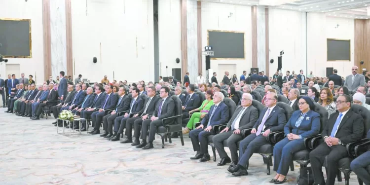 الدفاع عن حقوق المصريين وكرامتهم 1 - جريدة الجمهورية بيراميدز يزاحم «الأبيض»