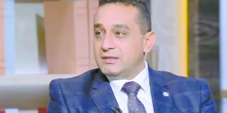 بيراميدز يزاحم «الأبيض»