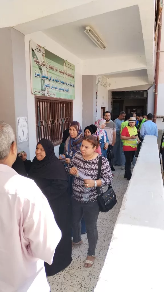 صوت المرأة يرسم المستقبل: إقبال نسائي لافت في لجان سوهاج الانتخابية 6 - جريدة الجمهورية IMG 20250804 WA0806 - جريدة الجمهورية