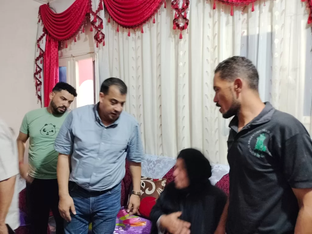 فى لفتة إنسانية.. النائب أحمد عبد الجواد يقدم عمرة مجانية ومبلغ مالى لأسرة شهيد لقمة العيش بالشرقية 4 - جريدة الجمهورية IMG 20250809 WA0014 - جريدة الجمهورية