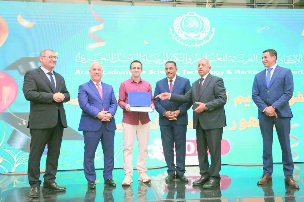 «الجمهورية»و الأكاديمية يكرّمان أوائل الثانوية العامة 6 - جريدة الجمهورية IMG 20250810 WA0007 - جريدة الجمهورية
