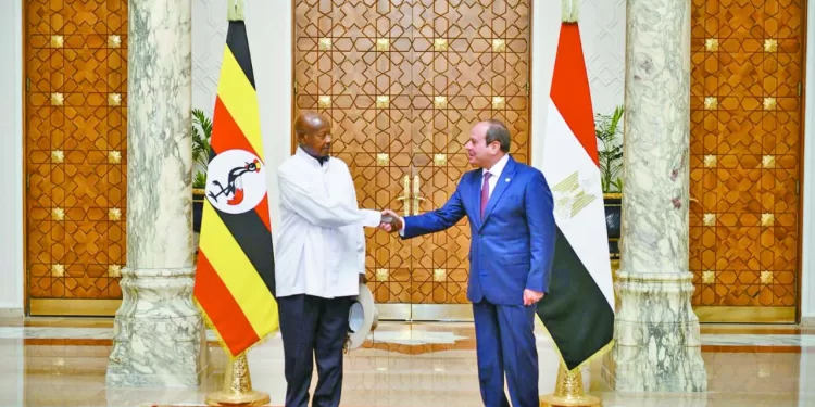 نور الشريف.. عاش يتيمًا.. ومات شهيرًا