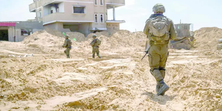 اجتماعات «القاهرة» تناقش مقترح هدنة الـ 60 يومًا 1 - جريدة الجمهورية نور الشريف.. عاش يتيمًا.. ومات شهيرًا