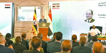 نور الشريف.. عاش يتيمًا.. ومات شهيرًا