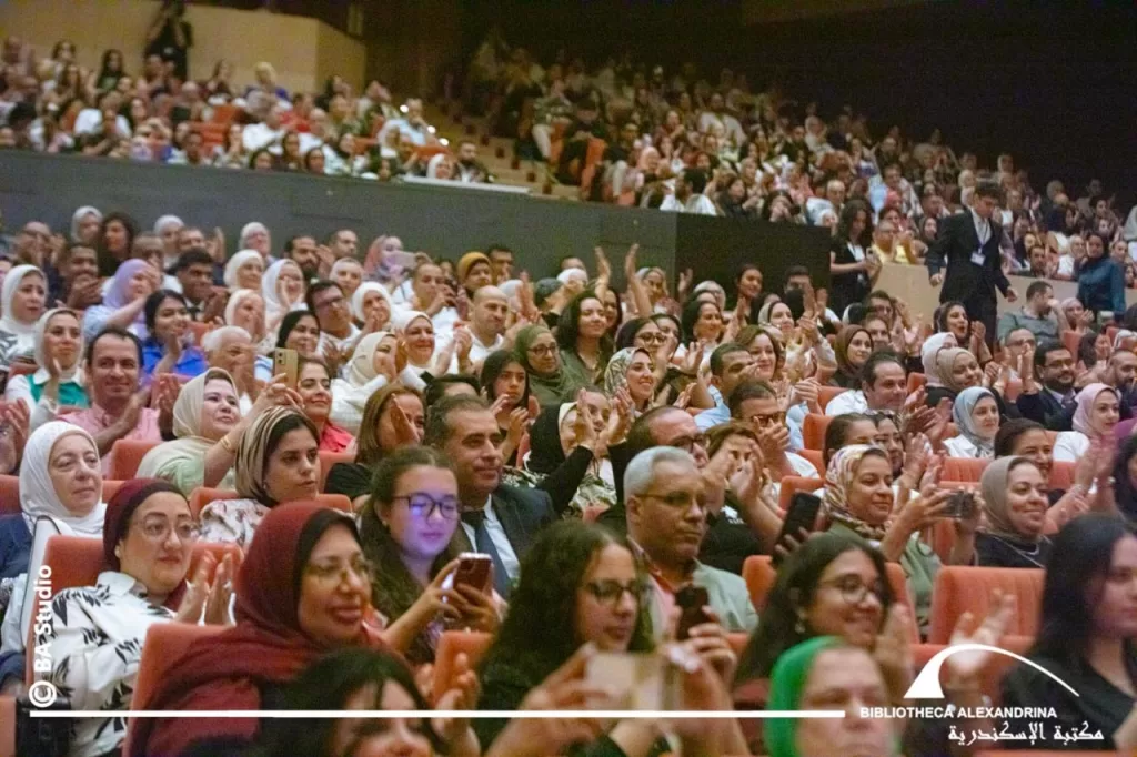 عمر خيرت يُبدع في مهرجان الصيف الدولي بمكتبة الإسكندرية 5 - جريدة الجمهورية IMG 20250813 WA0188 - جريدة الجمهورية