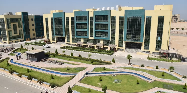 جامعة سفنكس: صرح تعليمي عالمي يفتح آفاقًا جديدة في صعيد مصر