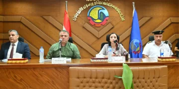 محافظ البحيرة تتابع جهود إزالة التعديات وتؤكد: لا تهاون مع المخالفين