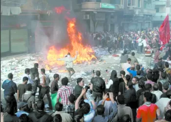 «الجمهورية» تجيب عن السؤال الصعب: لماذا يحمى الغرب الجماعة الإرهابية؟ 2 - جريدة الجمهورية «الدراويش».. و«زعيم الثغر».. مواجهة النقاط الثلاث