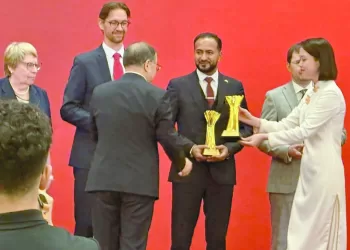 «بكين» تسعى للانتشار الثقافى بعدما حققت نهضة صناعية واقتصادية 2 - جريدة الجمهورية «الدراويش».. و«زعيم الثغر».. مواجهة النقاط الثلاث