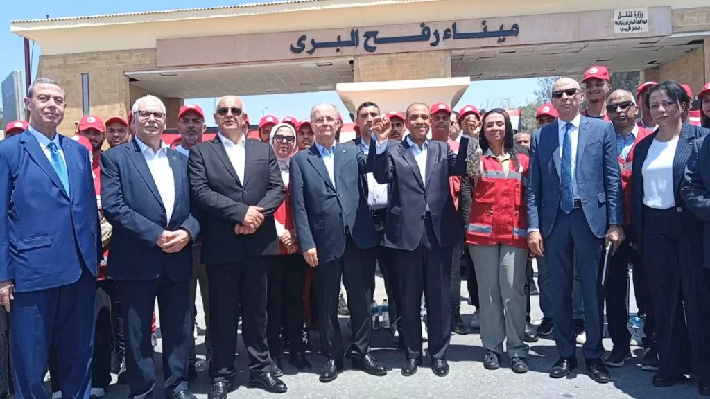 مصر بقيادة الرئيس السيسي: عمل دائم لوقف إطلاق النار وتدفق المساعدات 10 - جريدة الجمهورية IMG 20250818 WA0047 - جريدة الجمهورية