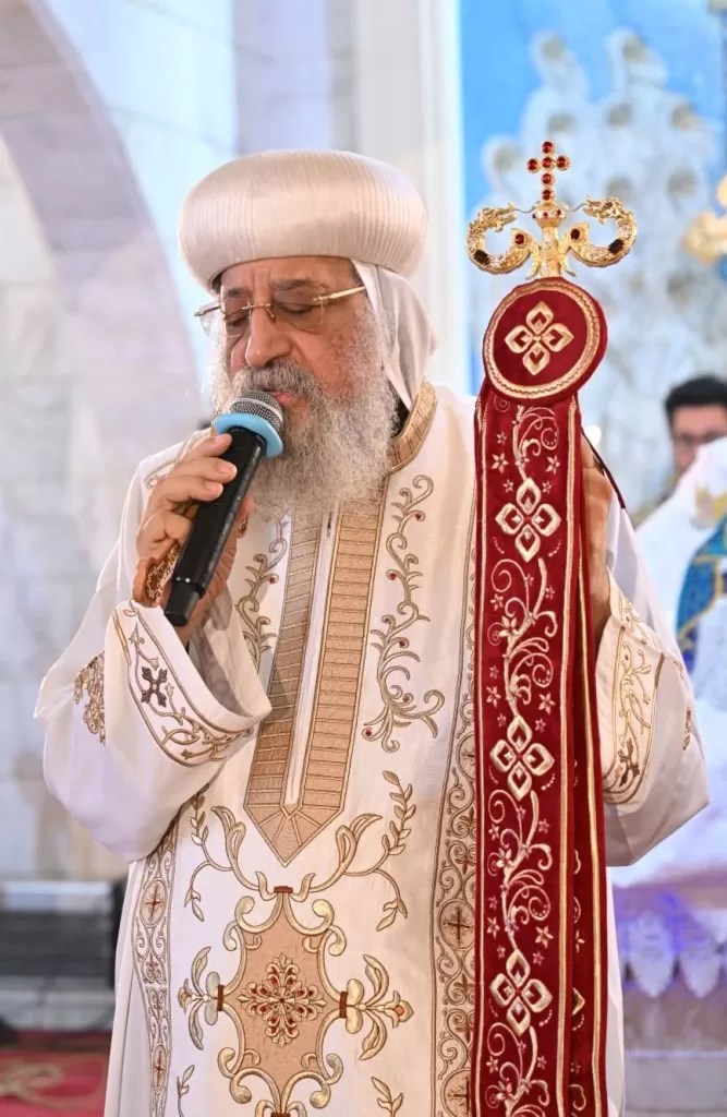 البابا تواضروس الثاني يترأس قداس آخر أيام صوم العذراء في كنيسة العلمين 2 - جريدة الجمهورية IMG 20250821 WA0114 - جريدة الجمهورية